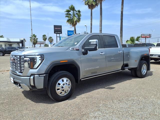 2025 GMC Sierra 3500HD Denali