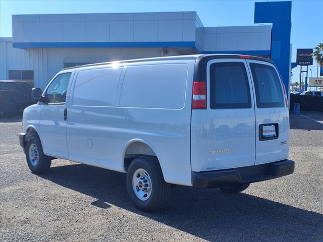 2025 GMC Savana 2500
