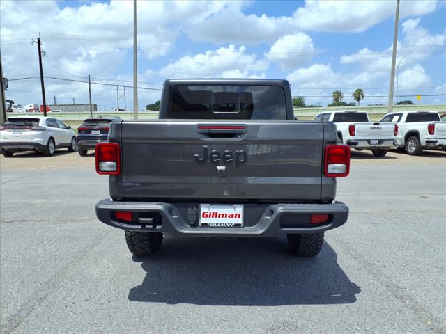 2024 Jeep Gladiator Sport