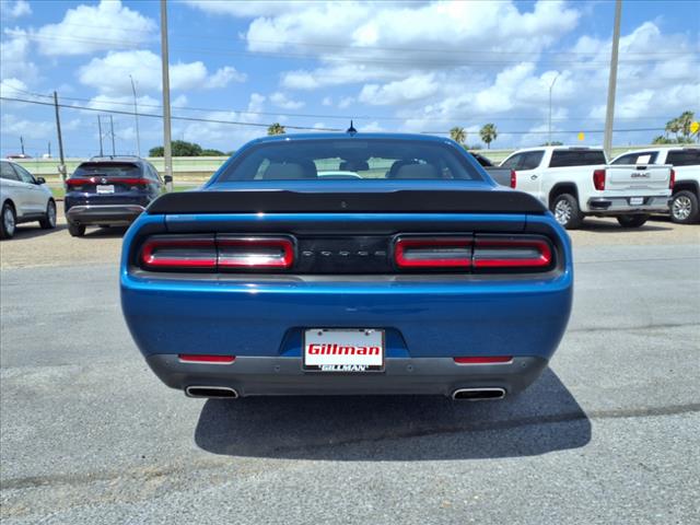 2022 Dodge Challenger SXT