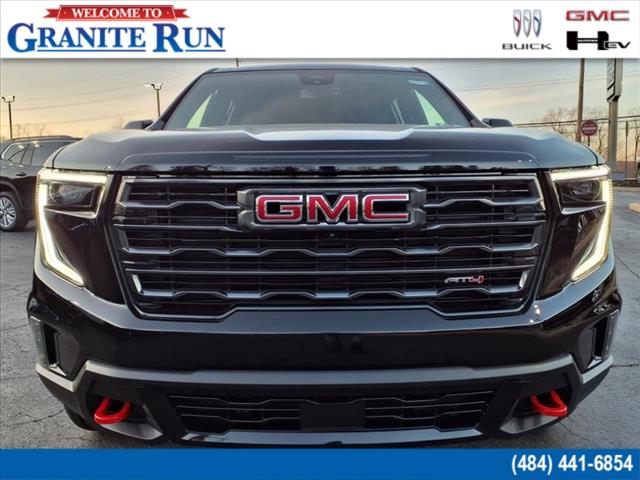 2025 GMC Acadia AWD AT4