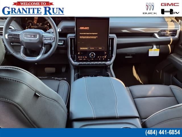 2025 GMC Yukon Elevation