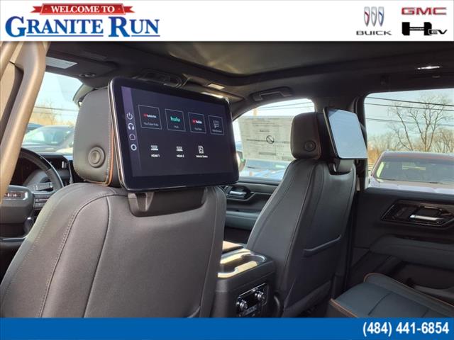 2025 GMC Yukon XL AT4
