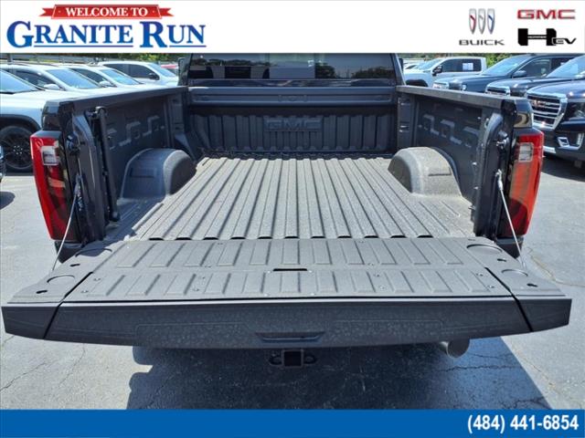 2025 GMC Sierra 2500HD SLT