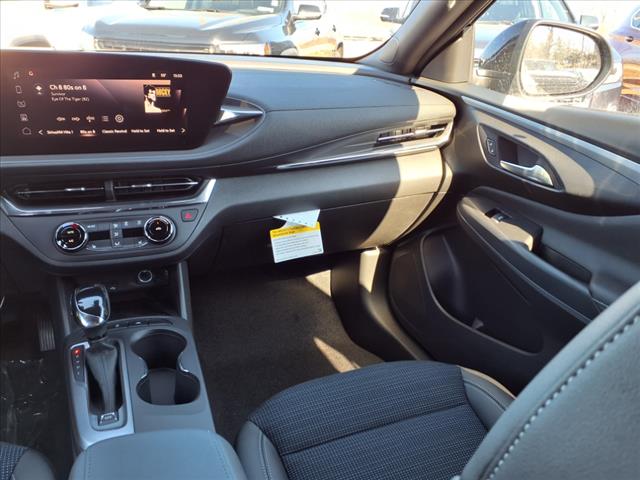 2025 Buick Envista Preferred