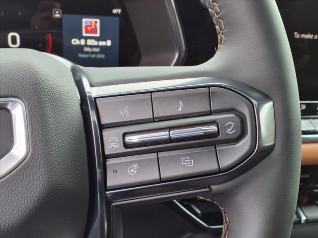 2025 GMC Canyon 4WD AT4