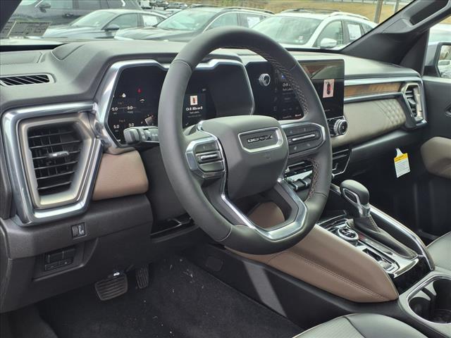 2025 GMC Canyon 4WD Denali