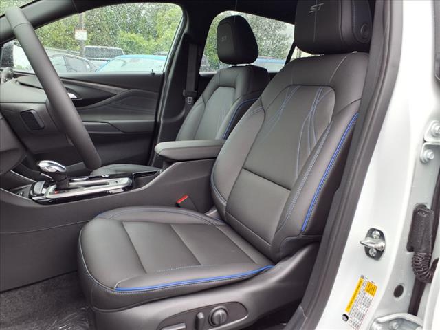 2025 Buick Envista Sport Touring
