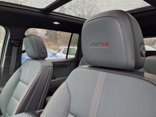 2024 GMC Acadia AWD AT4