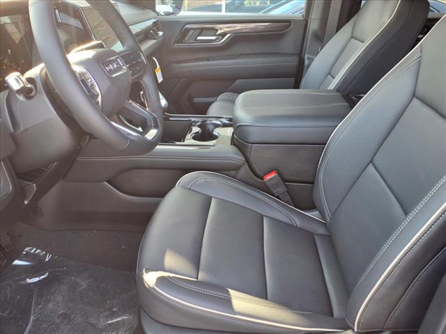 2025 GMC Yukon Elevation