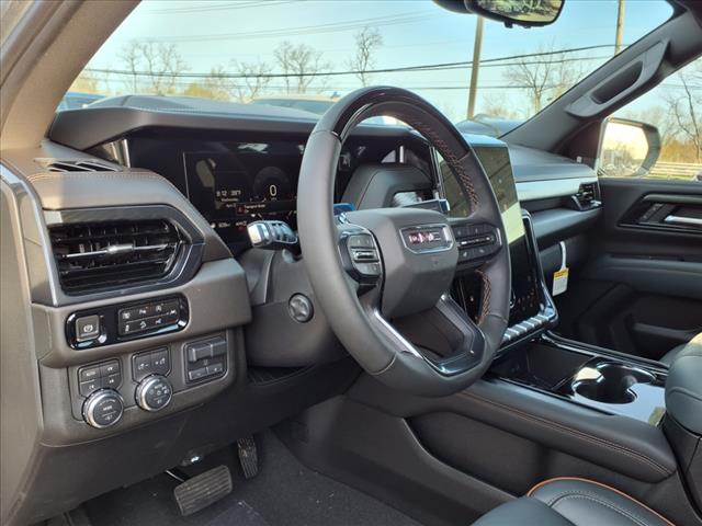 2025 GMC Yukon XL AT4