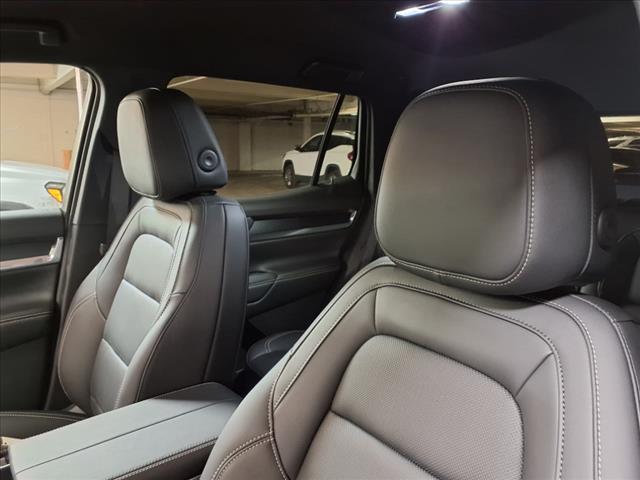2025 GMC Terrain AWD Elevation