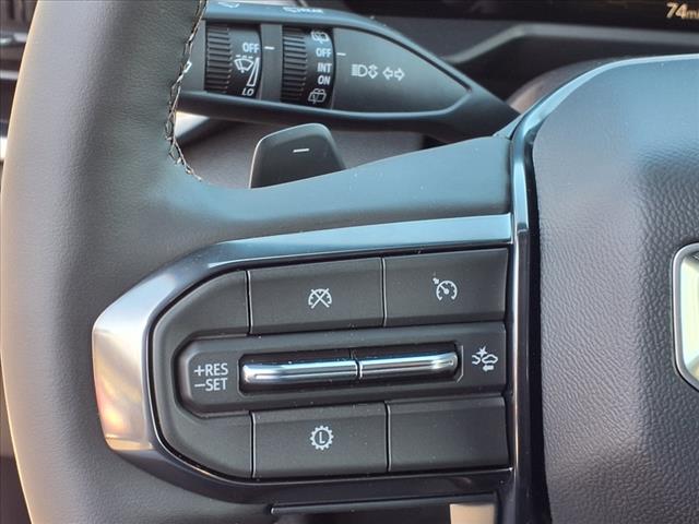 2025 GMC Acadia AWD AT4