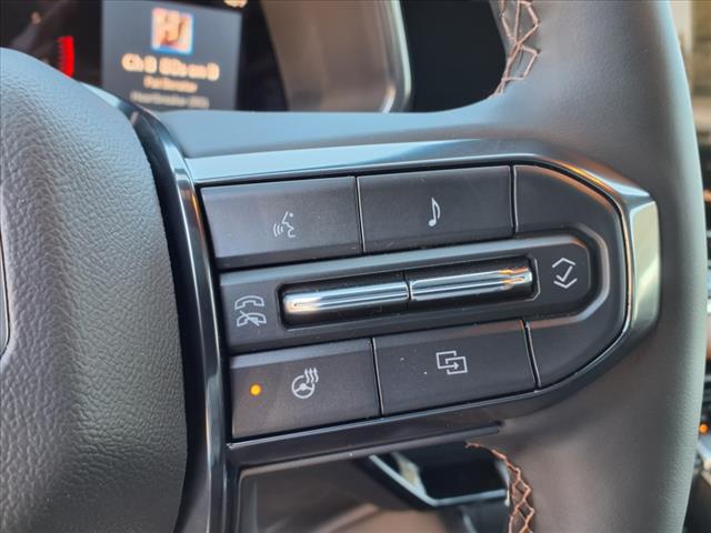2025 GMC Canyon 4WD AT4