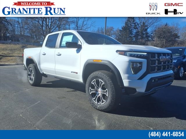 2025 GMC Canyon 4WD AT4