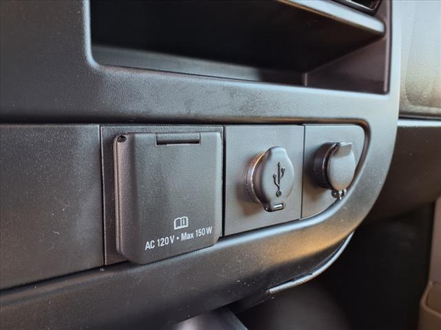 2023 GMC Savana 2500