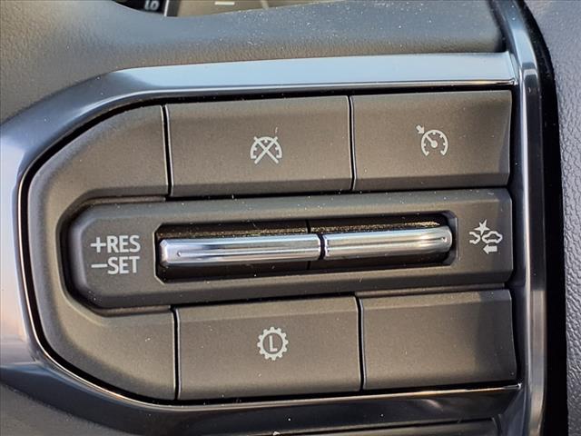 2025 GMC Acadia AWD AT4