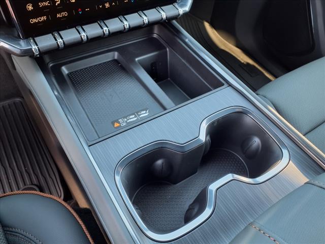 2025 GMC Acadia AWD AT4
