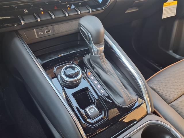 2025 GMC Canyon 4WD AT4