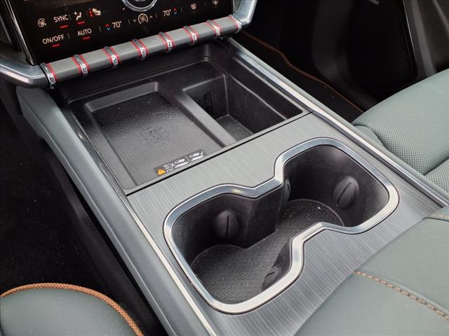 2024 GMC Acadia AWD AT4