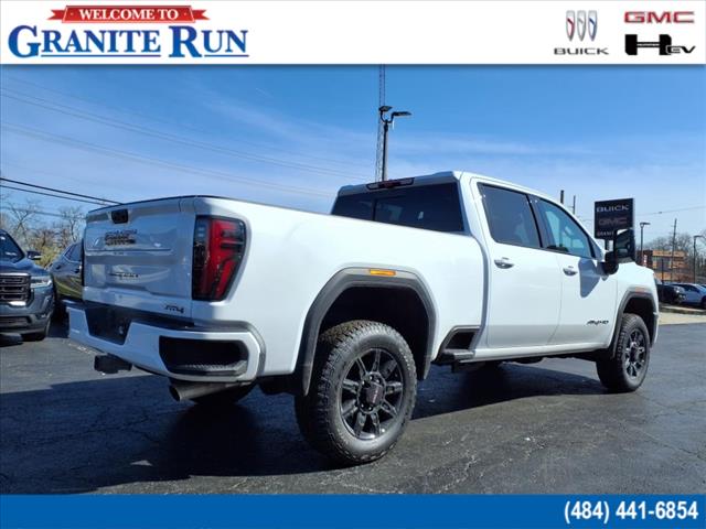 2025 GMC Sierra 2500HD AT4