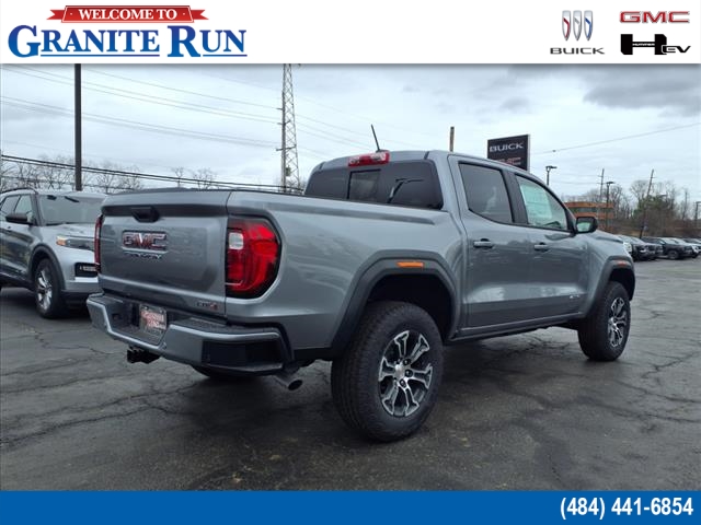 2025 GMC Canyon 4WD AT4