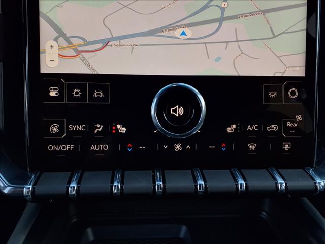 2025 GMC Acadia AWD AT4