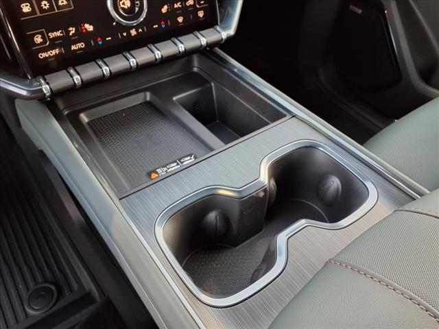 2025 GMC Acadia AWD AT4
