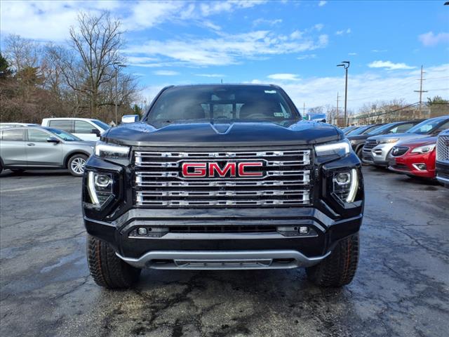 2025 GMC Canyon 4WD Denali