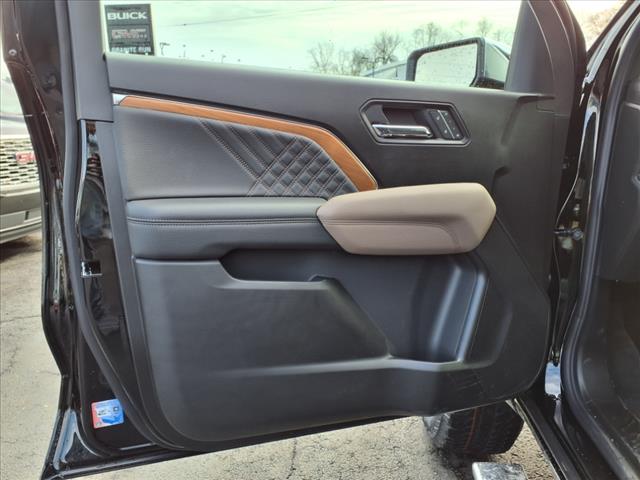 2025 GMC Canyon 4WD Denali