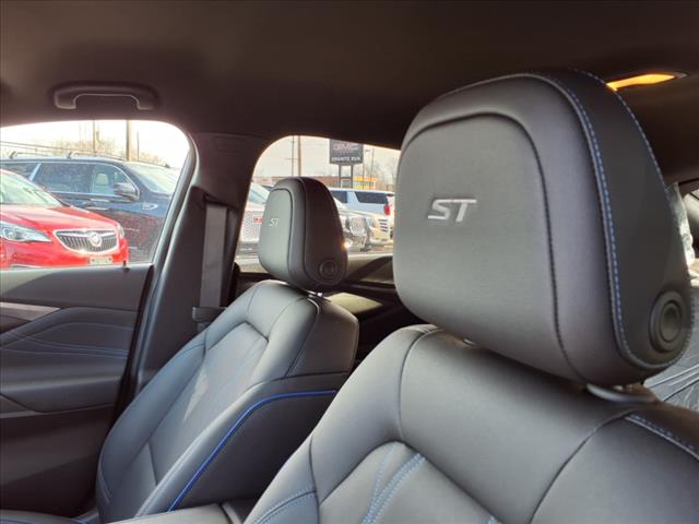 2025 Buick Envista Sport Touring