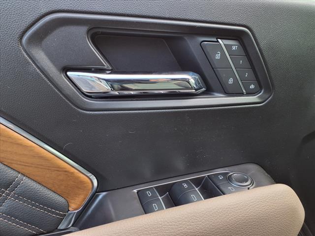 2025 GMC Canyon 4WD Denali