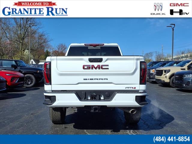 2025 GMC Sierra 2500HD AT4