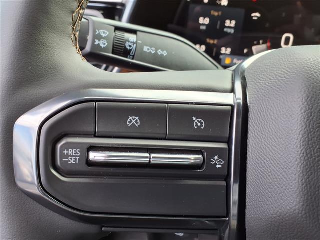2025 GMC Canyon 4WD AT4