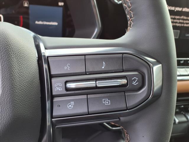 2025 GMC Canyon 4WD AT4