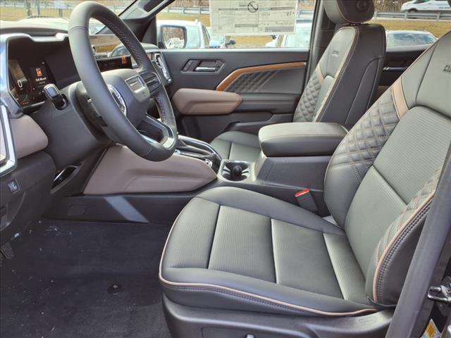2025 GMC Canyon 4WD Denali