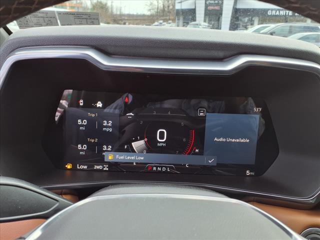 2025 GMC Canyon 4WD AT4