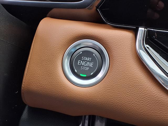 2025 GMC Canyon 4WD AT4
