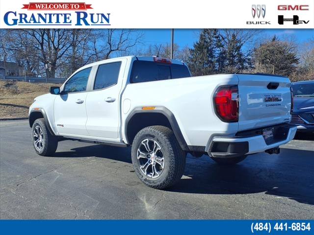 2025 GMC Canyon 4WD AT4