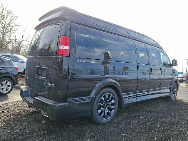 2025 GMC Savana 2500