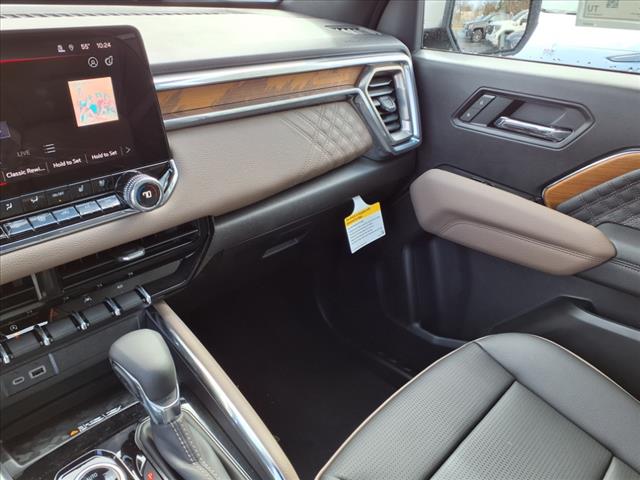 2025 GMC Canyon 4WD Denali