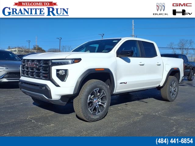 2025 GMC Canyon 4WD AT4
