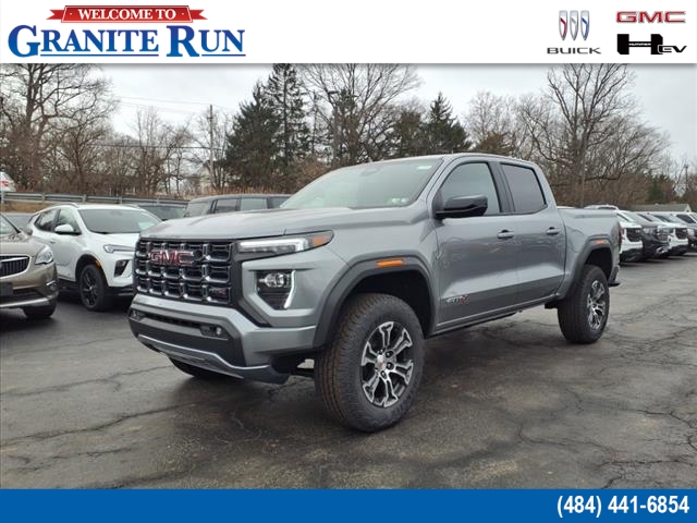 2025 GMC Canyon 4WD AT4