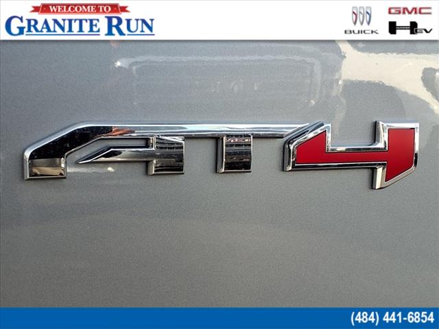 2025 GMC Yukon XL AT4