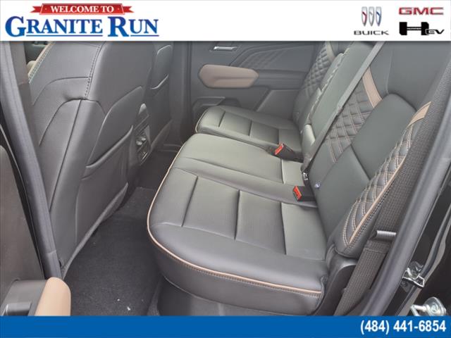 2025 GMC Canyon 4WD Denali