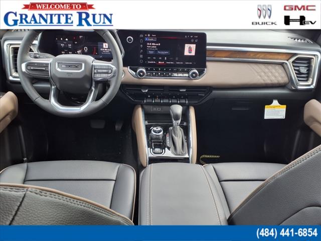2025 GMC Canyon 4WD Denali