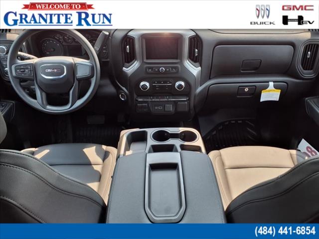 2025 GMC Sierra 2500HD Pro