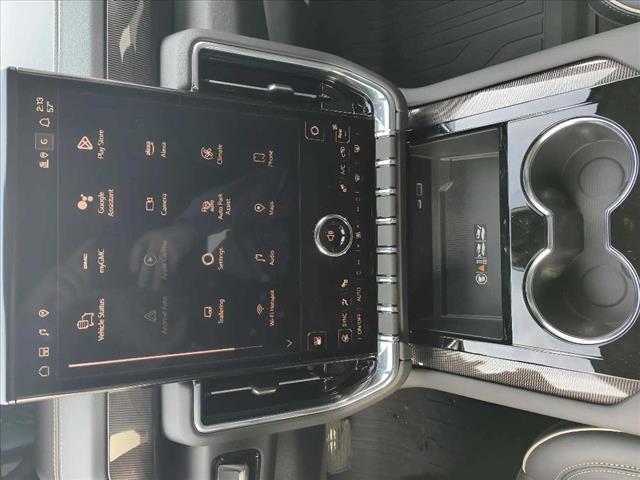 2025 GMC Yukon XL Elevation