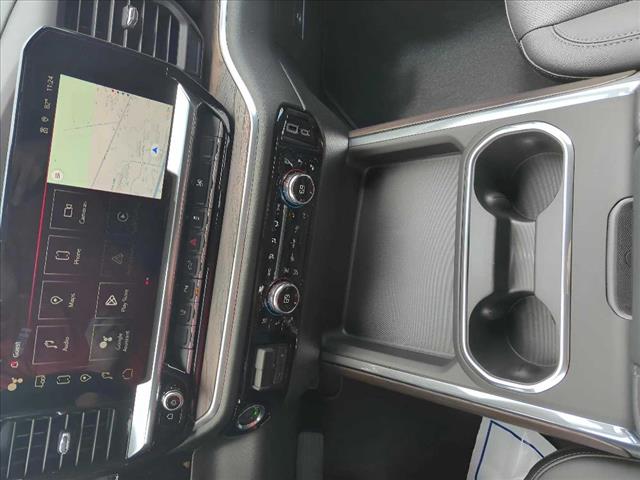 2025 GMC Sierra 2500HD SLT