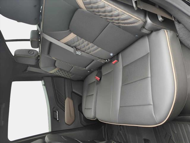 2025 GMC Canyon Denali